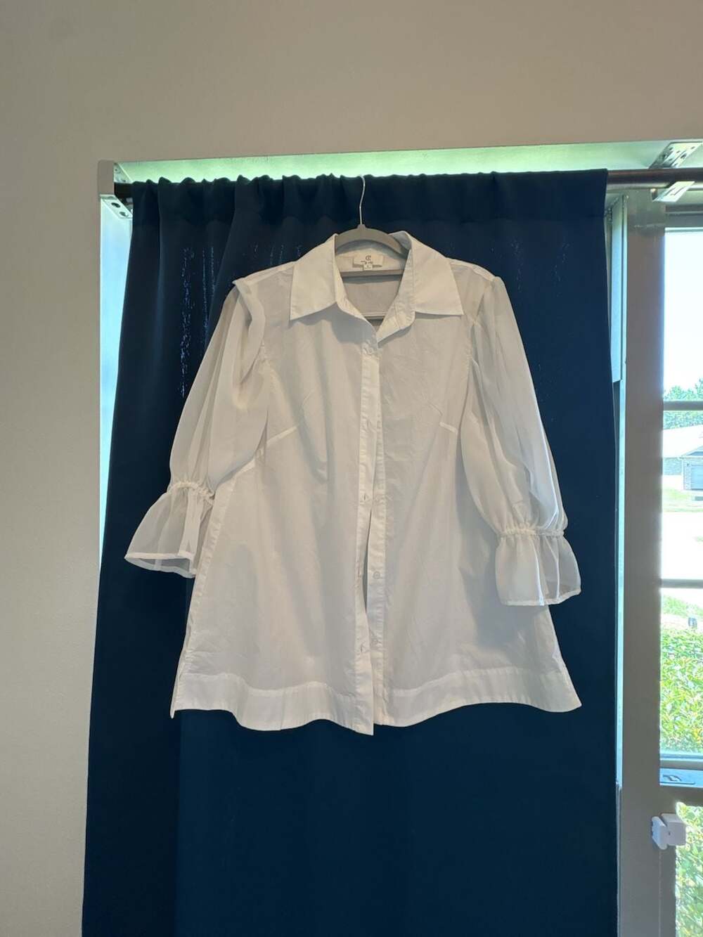 P Cill White Button-Down Shirt with Sheer Ruffled Sleeves